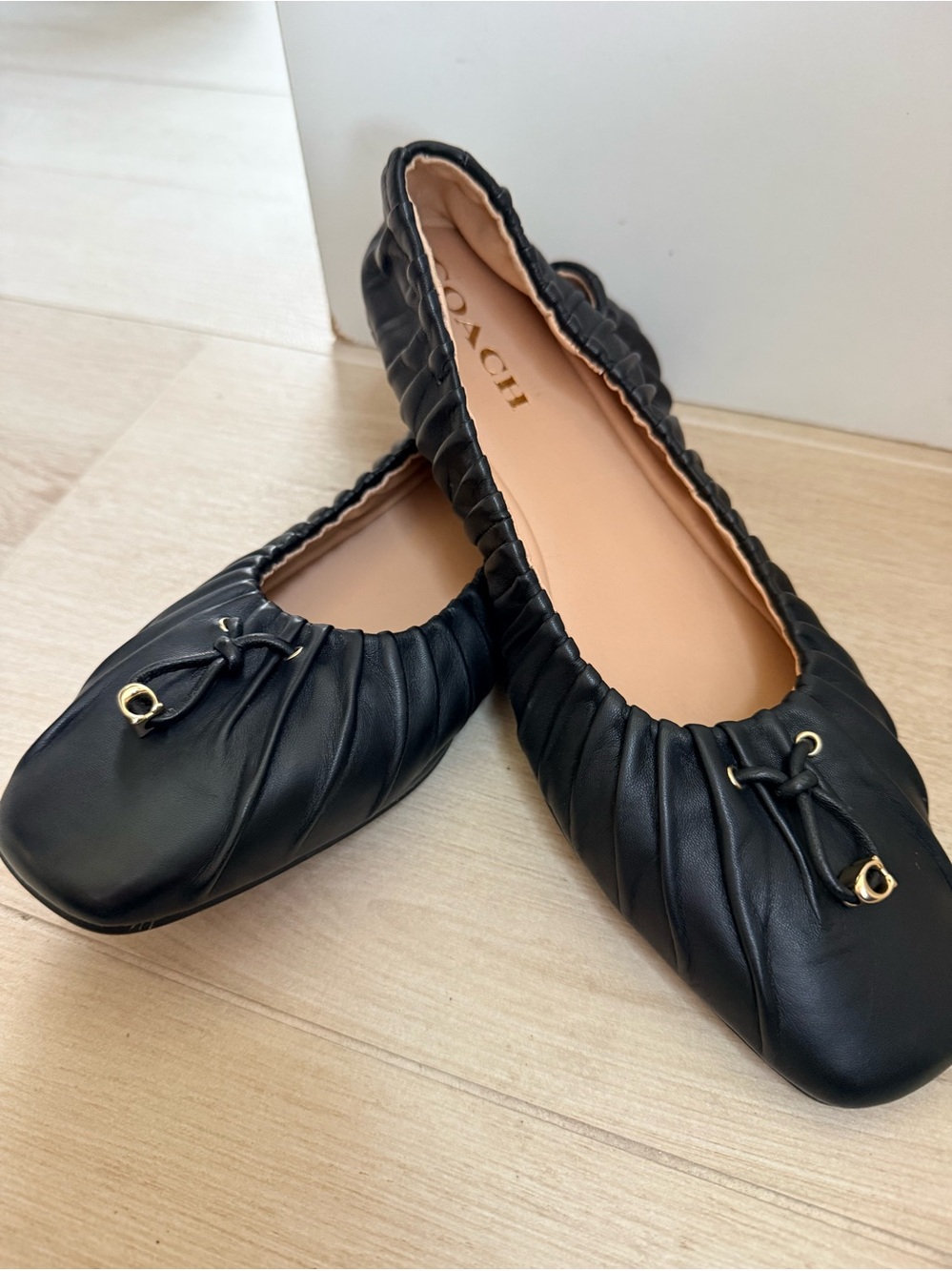 COACH Eleanor Women's Black Leather Ballet Flats